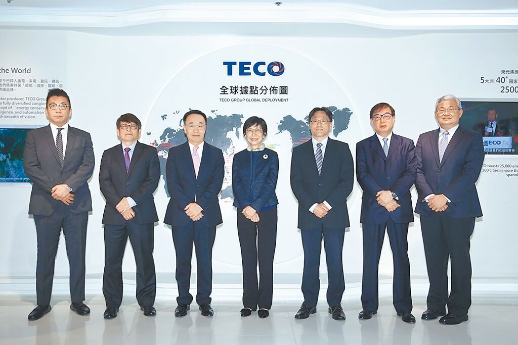 東元電機(jī)在財(cái)務(wù)、經(jīng)營團(tuán)隊(duì)，良好的投資人關(guān)系以及企業(yè)社會(huì)責(zé)任的舉措等各方面皆有杰出成果，而榮獲肯定。圖／業(yè)者提供